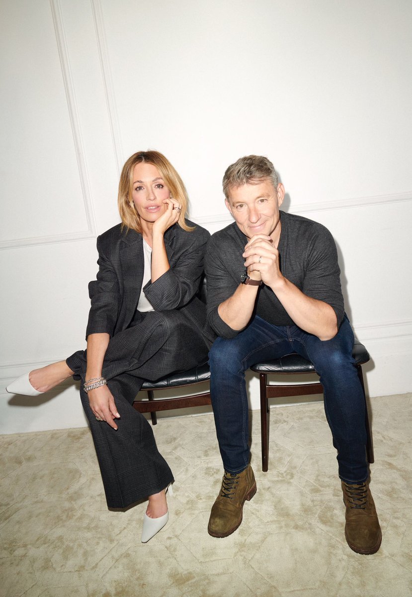 Cat Deeley tweet media