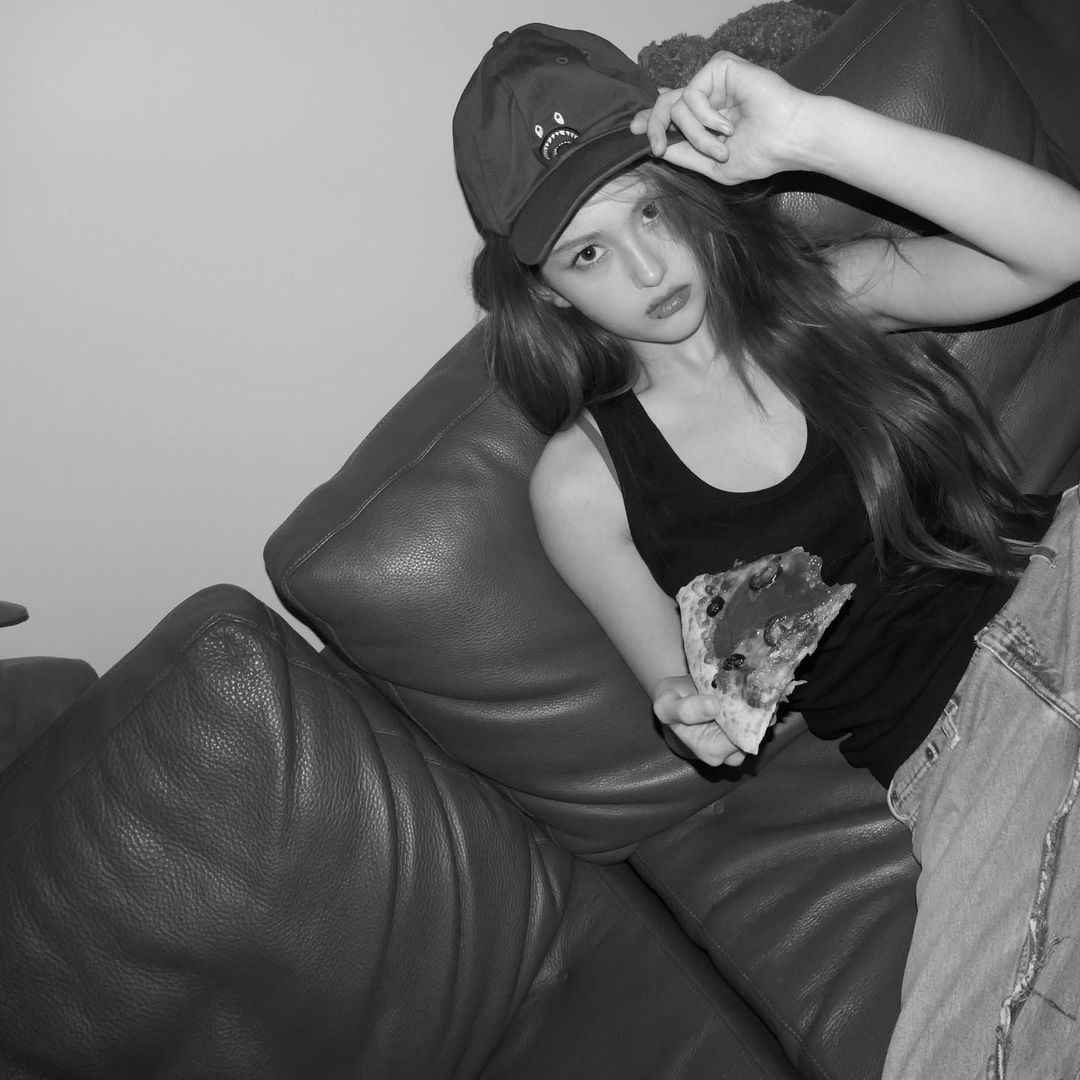 𝚋-𝐝ay ★ 𝑚ailunné. tweet media