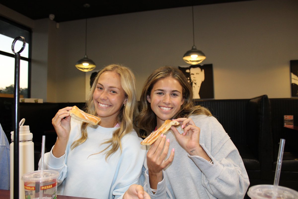 GoChoctaws_WSOC's tweet photo. Pasta Night🍝

Thank you @foxsclintonms 

#COTM | #ladychoctawsoccer | #GSC https://t.co/h8Pis1UEor