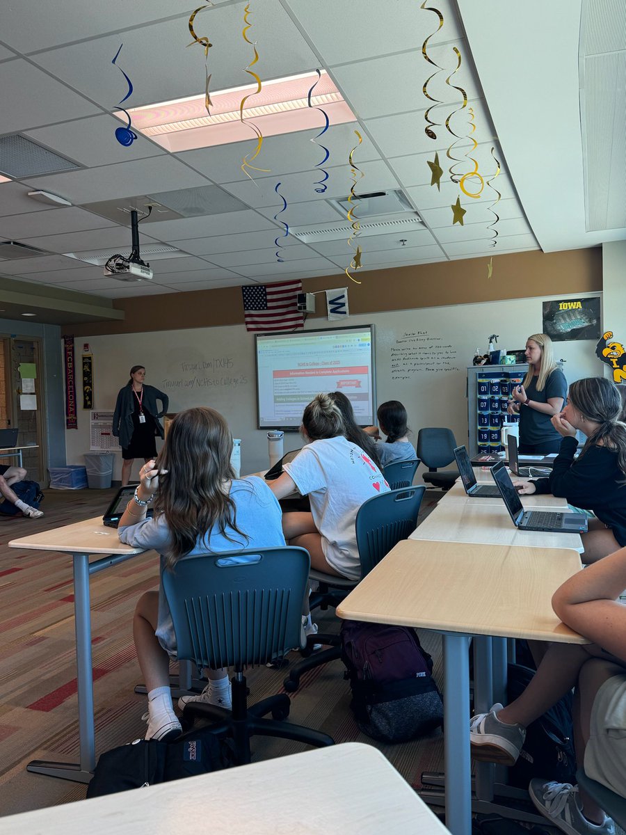 Grateful for our <a href="/NCHSOFFICIAL/">Naperville Central</a> School Counselors and so excited for our SENIORS as they dive into next steps in students’ post secondary work today in Communicatoon Arts classes! <a href="/NCHSstudentserv/">NCHSstudentservices</a> <a href="/NCHSPARC/">NCHS Postsecondary Advising & Resource Center</a> #elevate203