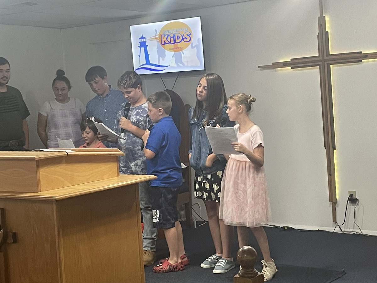 lakemorecgma's tweet photo. Youth Takeover Service. Then Matilyn and Noah Brode preached their first sermons. #youth #youthtakeover #youthtakeoversunday #youthtakeoverservice #firstsermon #calling #singing #preachingthegospel https://t.co/WX1BRzm9lp