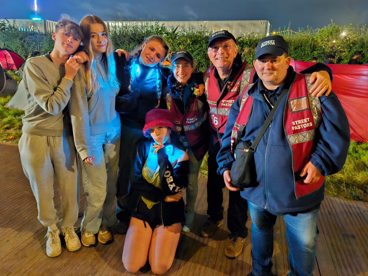 StreetPastorsRG's tweet image. It’s all over for another year #ReadingFestival2024 A massive THANK YOU to all the volunteers, you are the most amazing hard working wonderful people. 
@AscensionTrust @TVP_Reading @ReadingBID @ReadingCouncil @ReadingTSS @TVP_ReadingFest