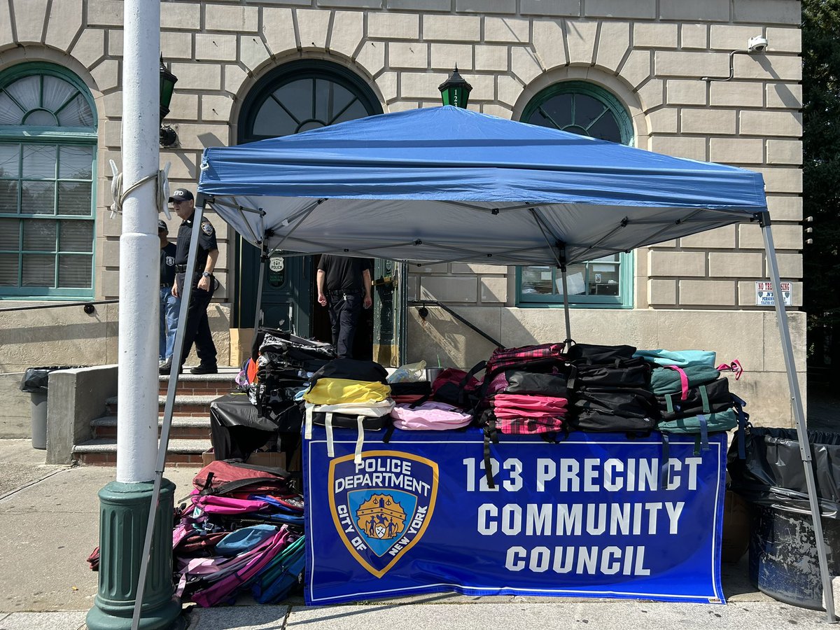 NYPD123Pct's tweet photo. Yesterday’s @123Council Annual Backpack giveaway was another success. With the help of donations from the Police Foundation, councilman @JoeBorelliNYC’s office, the Italian American Society of NY, and our great community, nearly 200 children got a free backpack and supplies! https://t.co/be7wI7DZsE