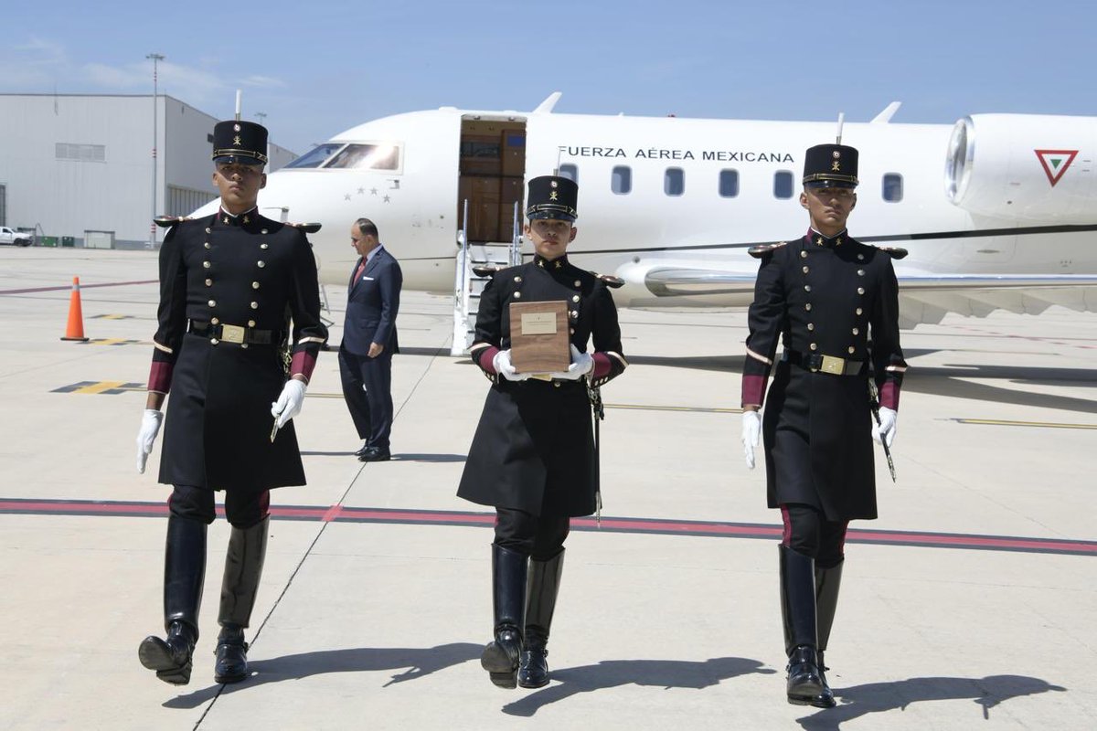 AztecaNoticias's tweet image. Los restos de Clara #Krause, compañera del gral. Felipe Ángeles, regresan a México tras 105 años, honrando su legado.