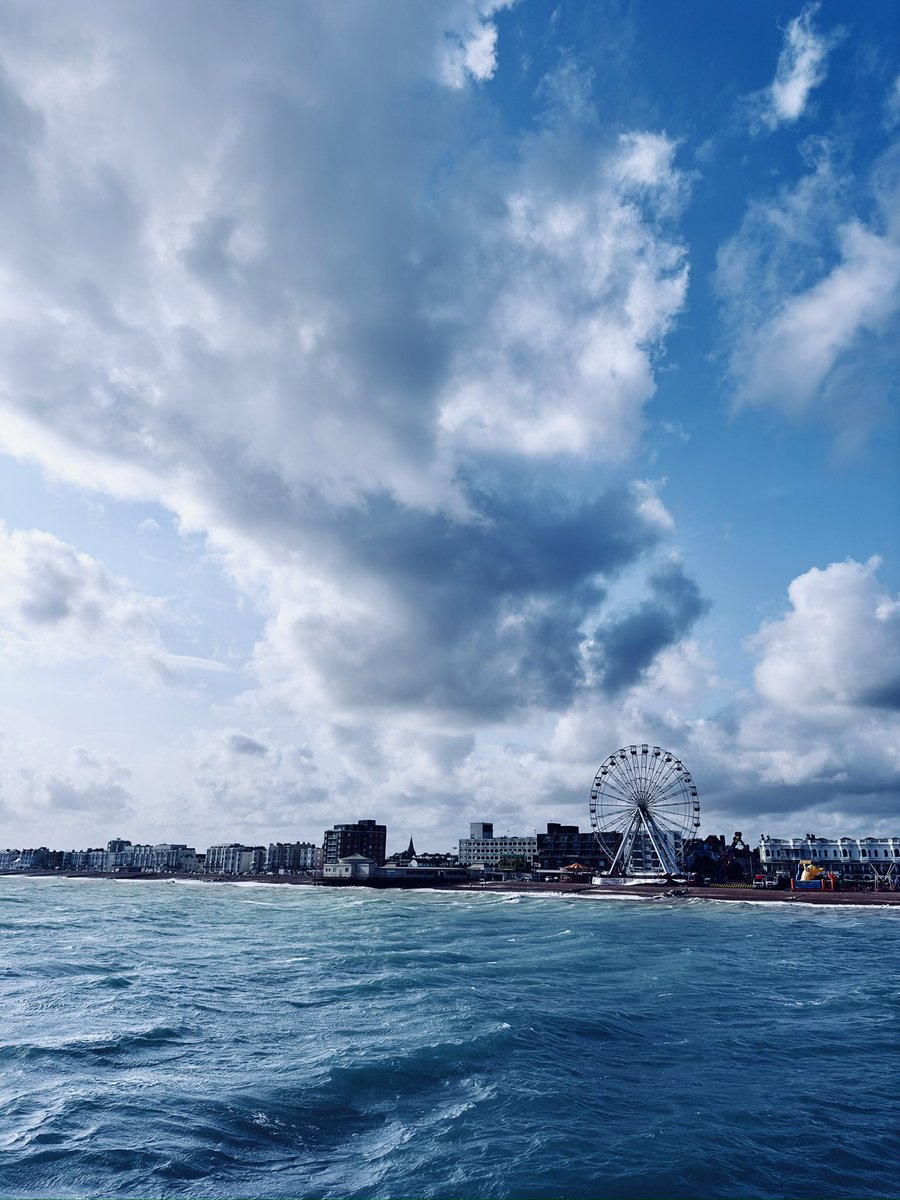 Leo Tsementzis tweet media