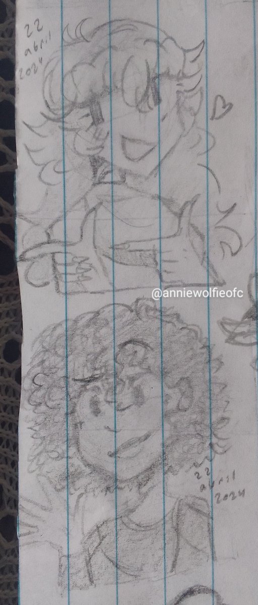 anniewolfieofc's tweet photo. Posting some doodles since April to nowadays... I would just keep them to myself but i decided to post it TwT...
- read ALT
#fnf #fridaynightfunkin #fnffanart #fridaynightfunkinfanart #girlfriendfnf #carolfnf #nenefnf #baddiesmod #jasminefnf #cassandrafnf #rasazyfnf #rasazysmfm https://t.co/eF9VkCeiL9