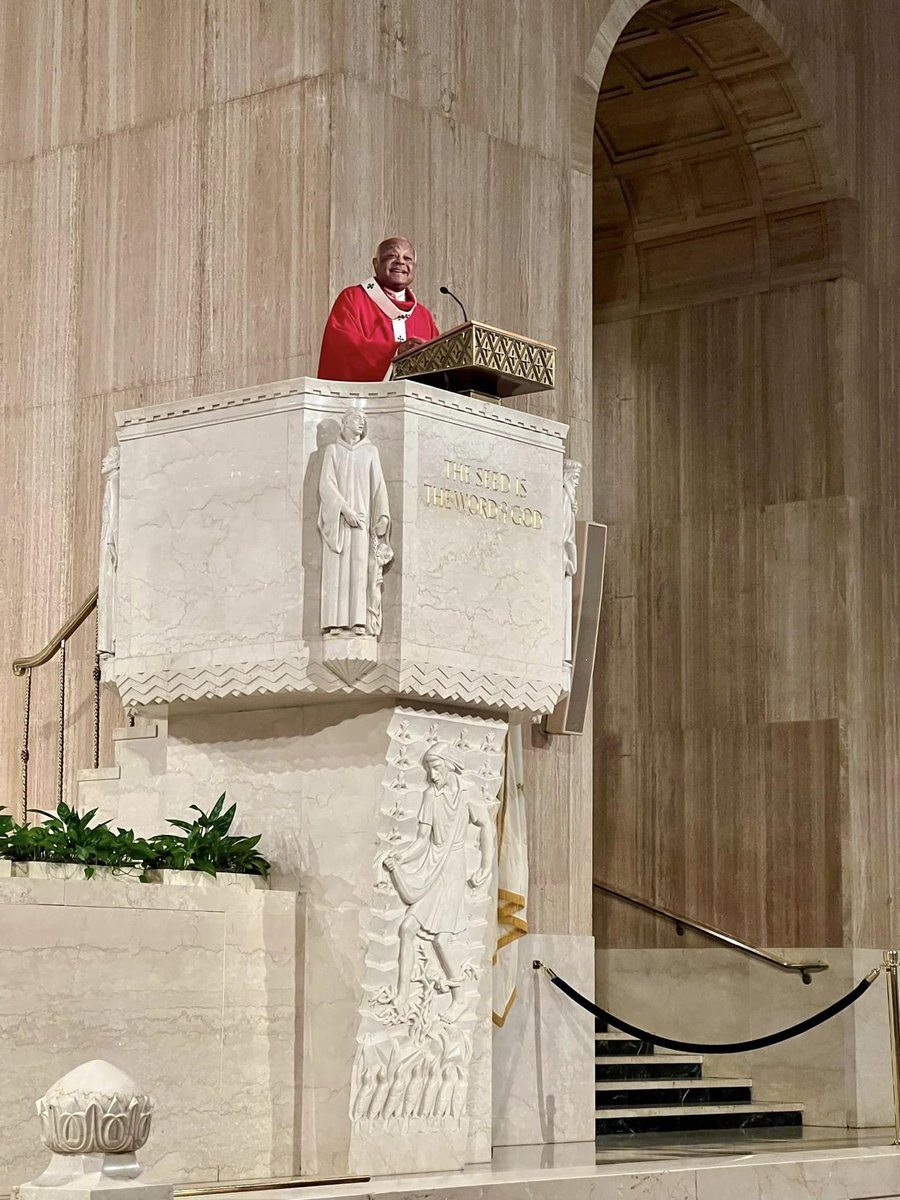 ADW Catholic Schools - Escuelas Católicas tweet media