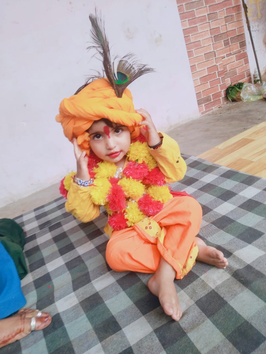 Vikrams05947383's tweet photo. हमारा कान्हा आपको कैसा लगा #Bhumi
🏵️भूमिका 🏵️
Follow This 🆔👇👇👇
@Vikrams05947383
@Vikrams05947383
follow back #5sec में मिलेगा
Repost करना अनिवार्य है
कॉमेंट्स करके जरूर बताएं https://t.co/ENFczMoKPm