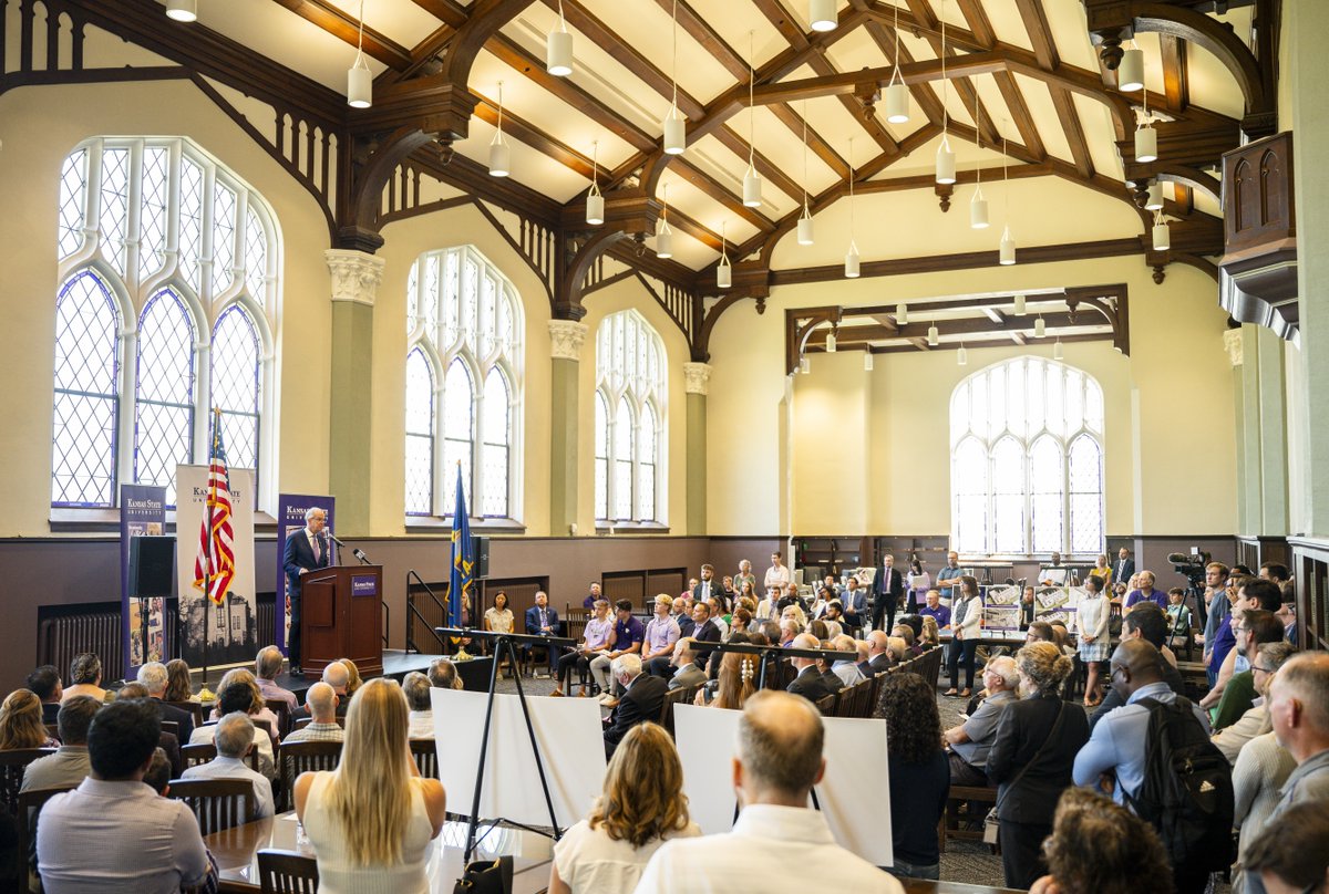 KState's tweet photo. Hale Library's Great Room was the perfect location for the announcement of a $7 million federal investment at K-State.
Read the full news release at: https://t.co/ddJYzaf8TY
#NextGenKState | #KStateResearch | #KState https://t.co/0SEPmFzHD9