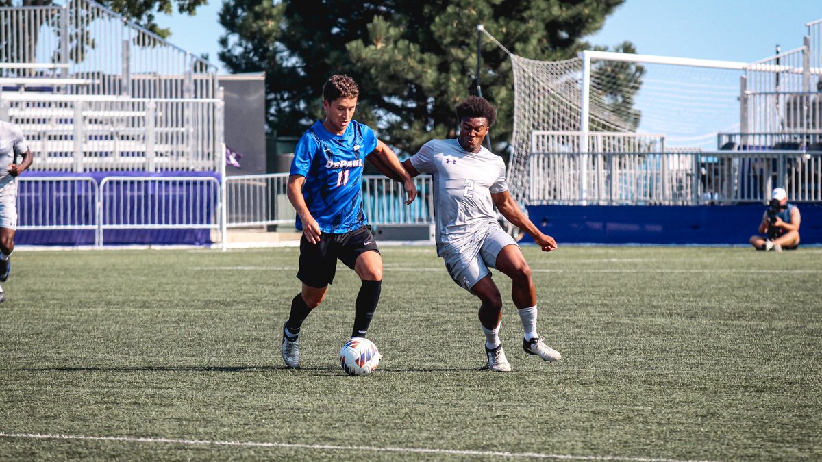 DePaulMSOC's tweet photo. Keep battling. 

#BlueGrit 🔵😈 https://t.co/Q7SXj2o7JZ