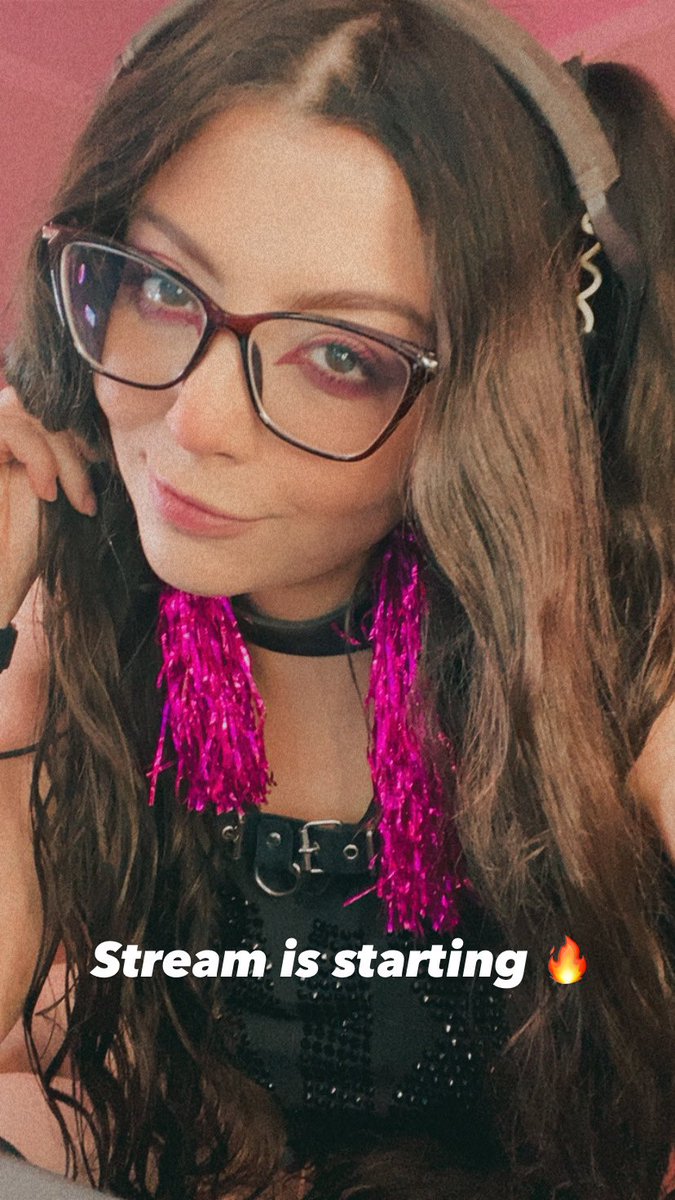 Stream is starting and I need you to come watch me woop butt on Diablo IV ;)
#streaming #twitch