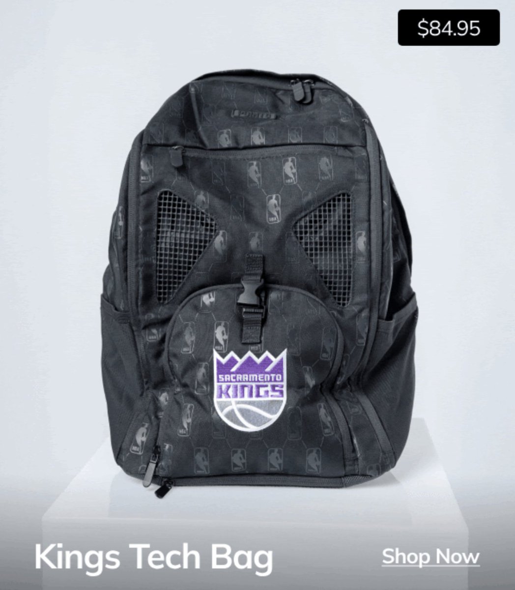 MikeMummy40's tweet image. Bruh! @POINT3GEAR made a @SacramentoKings bag 🏀 

#point3 #lightthebeam ❤️‍🔥 👑