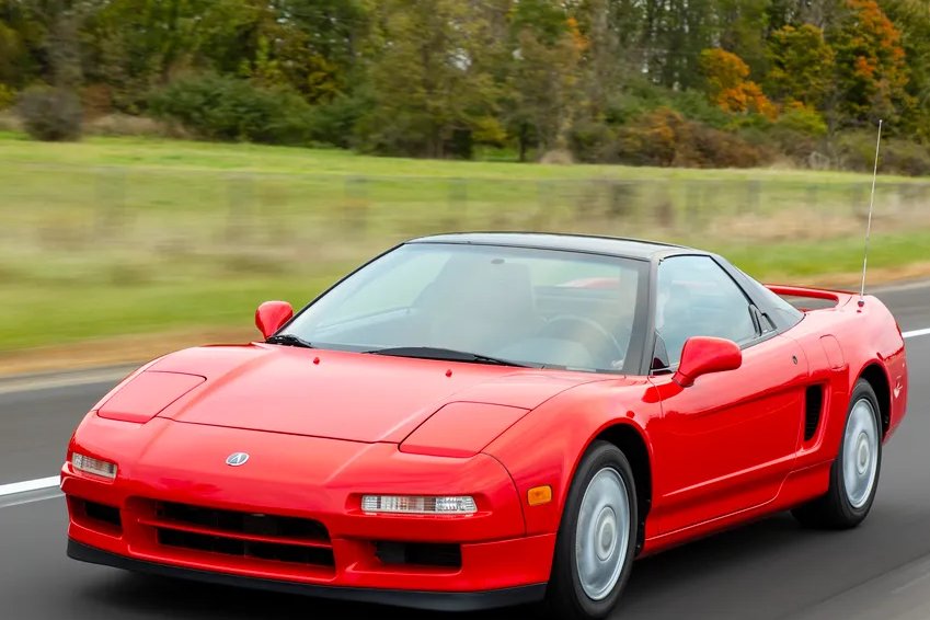jesawyer's tweet photo. cars that look good instead of bad https://t.co/d0hGlfd020