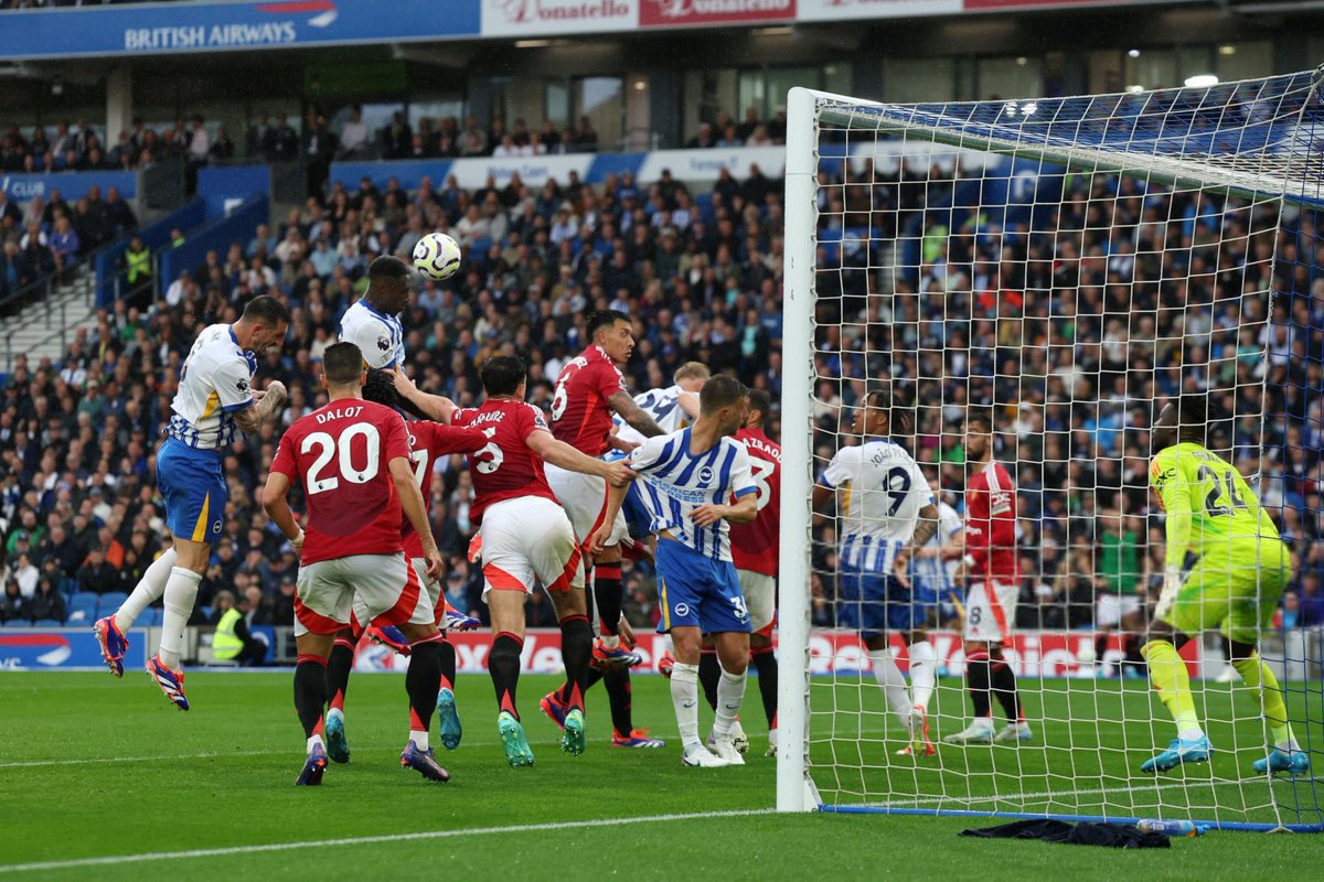 StretfordTrends's tweet photo. 5 things we learnt from MUFC vs Brighton.

THREAD. 🧵 https://t.co/TnJAbt4wxg