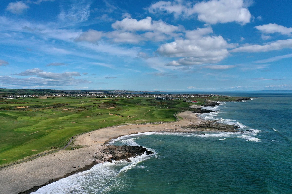Royal Porthcawl 2025. 

AIG Women's Open will be the largest women’s sporting event to be played in Wales.

Early bird tickets now available.

go.aigwomensopen.com/2025TIX