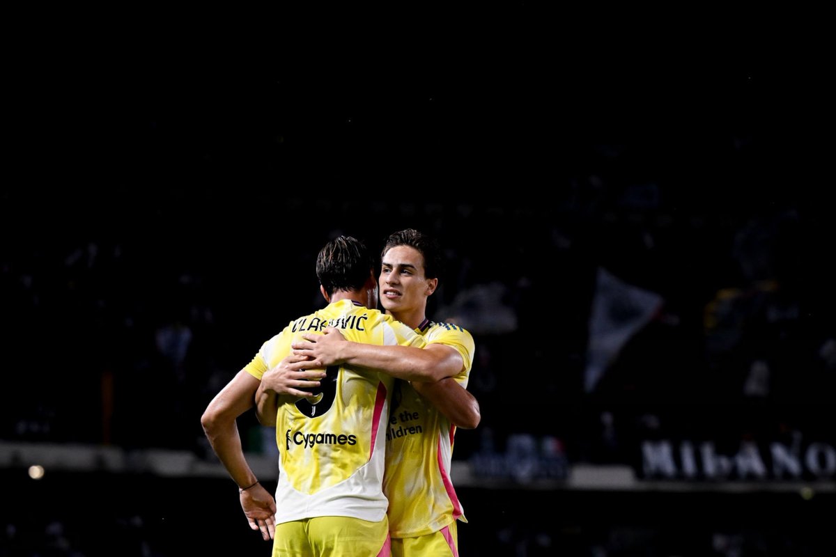 HQpcrt's tweet image. Dusan Vlahovic &amp;amp; Kenan Yildiz #VeronaJuve