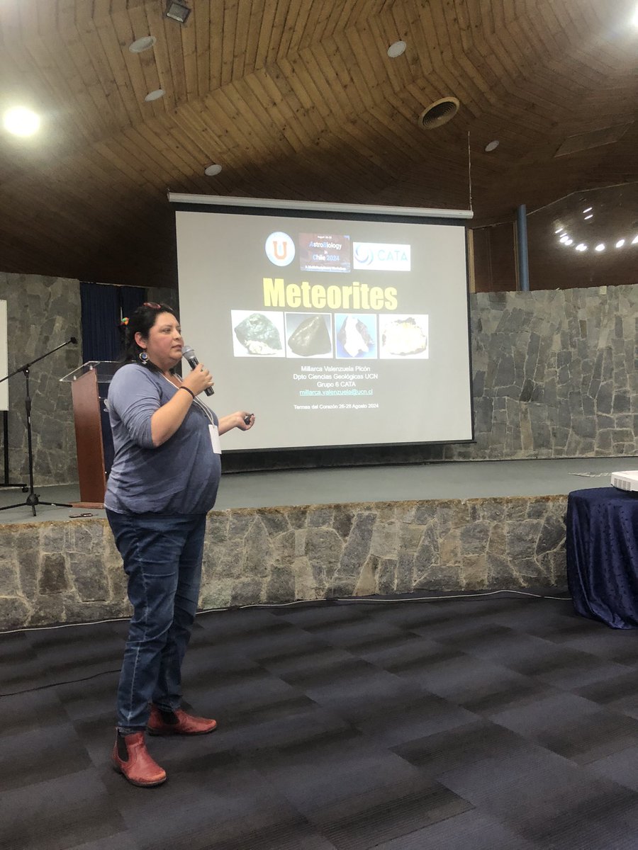 ProfDoubleJ's tweet photo. Millarca Valenzuela kicking off the Astrobiology in Chile 2024 meeting in the Termas el Corazón, talking about Meteorites and Meteorites in Chile!! https://t.co/9oK11TmVFN