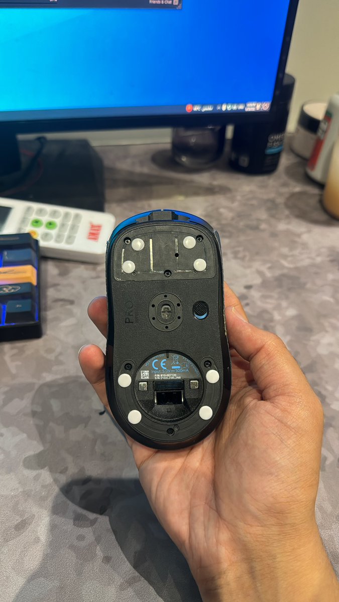 كانت السويتشات خربانة عندي وبدلوها لي خلال يومين وعطوني فوقها زلاجات وستاند هدايا زيادة على سعرهم وتعاملهم الممتاز 💯🤍
<a href="/LightWeightGear/">LWG</a>