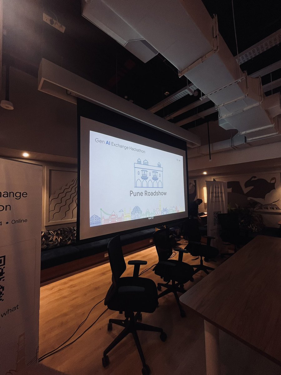 MandarD3404's tweet photo. Explored cutting-edge AI innovations and networked with industry pros at the 🤖Gen AI Exchange Hackathon Roadshow in Pune! 🌟 The event was a hub of creativity and collaboration, showcasing the future of tech through real-world AI applications. #genaiexchangehackathon #Devfolio https://t.co/Lw9r4068mK