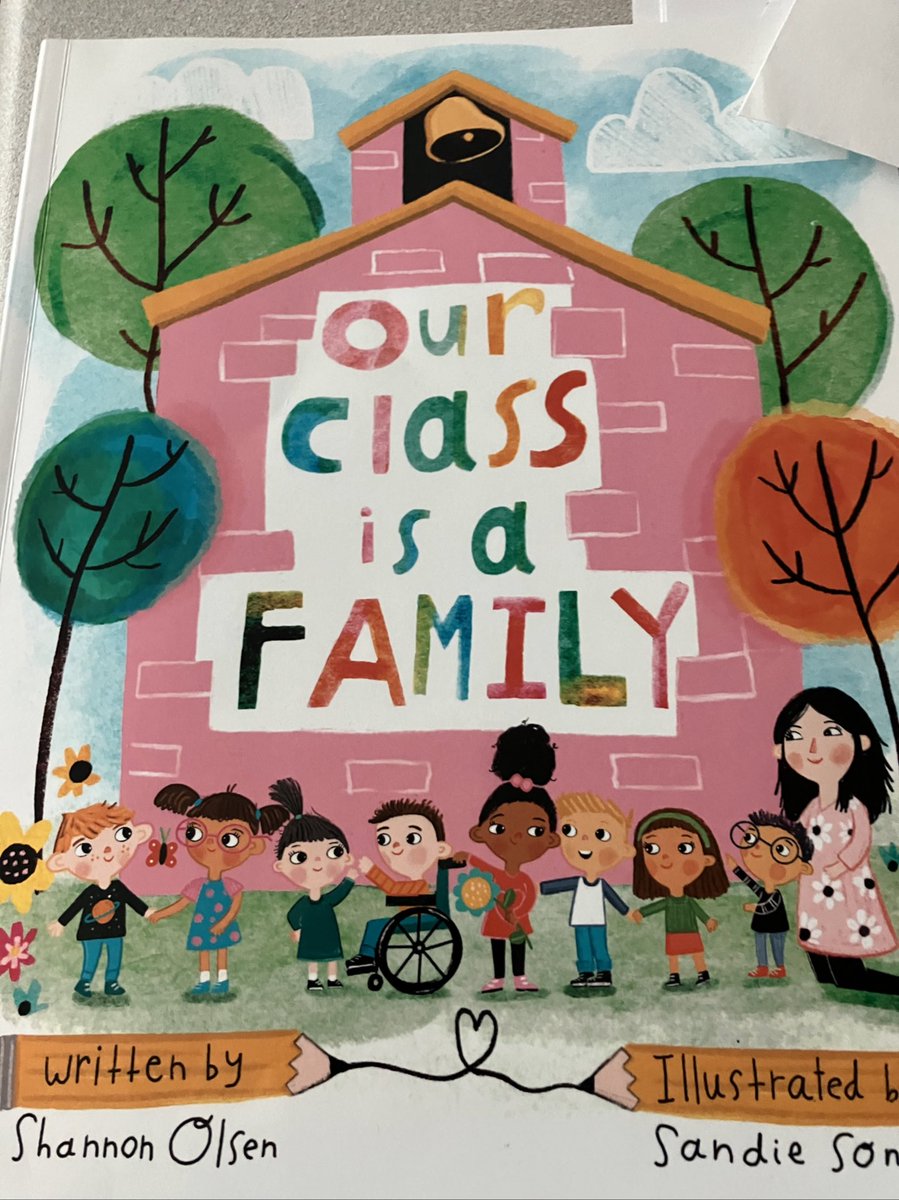 MrsRyan310's tweet image. We are a school family!  Day 3 of kindergarten and we already feel special! 💖It is going to be a fabulous year!  We loved using the energy stick to see how together we can light up our class! Cool stuff!!! ⚡️#cridgepride #eaglestrong #kindness