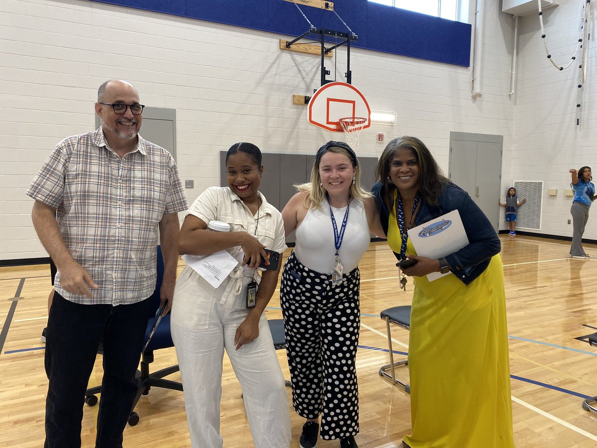 Linda M. Jones tweet media