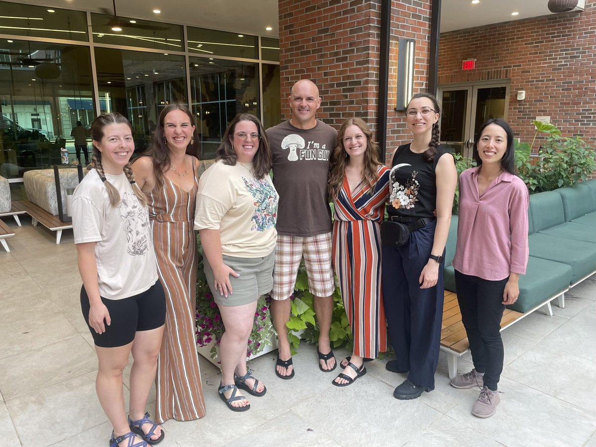 In light of this recent title change, I’ve thought a lot about how I got here, and more broadly, how to succeed in #academia. Yeah, you gotta get $ and be a good/prolific writer. But you also HAVE to surround yourself with awesome people. And the Coyle Lab group is awesome.