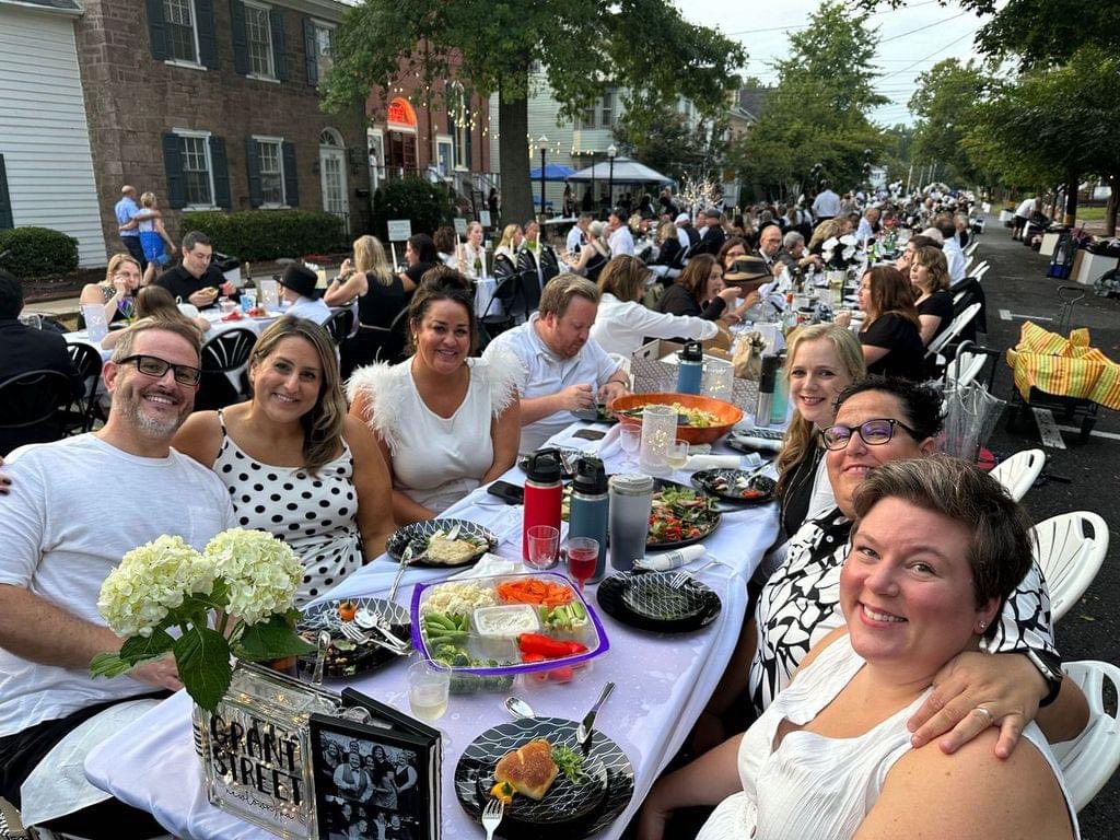 Looking for a unique night with friends and family? Look no further than the Newtown Theatre’s Newtown Black &amp; White Dinner. 
This year’s Black &amp; White Dinner is September 7, 2024. 🖤🤍🍽️