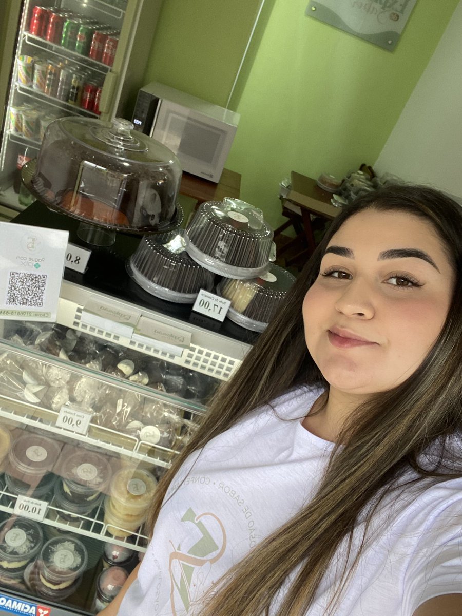 lari_freitas15's tweet photo. “Mas é que a minha escolha é só minha
E eu escolho que já é hora do voo” ..

Gratidão a Deus, minha tão sonhado loja 💚

Insta: explodiudesabor 
WhatsApp: 978616297 https://t.co/7wG1Uuqi2m