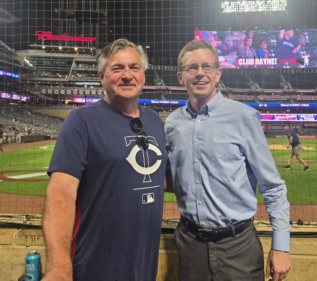 John Howe tweet media