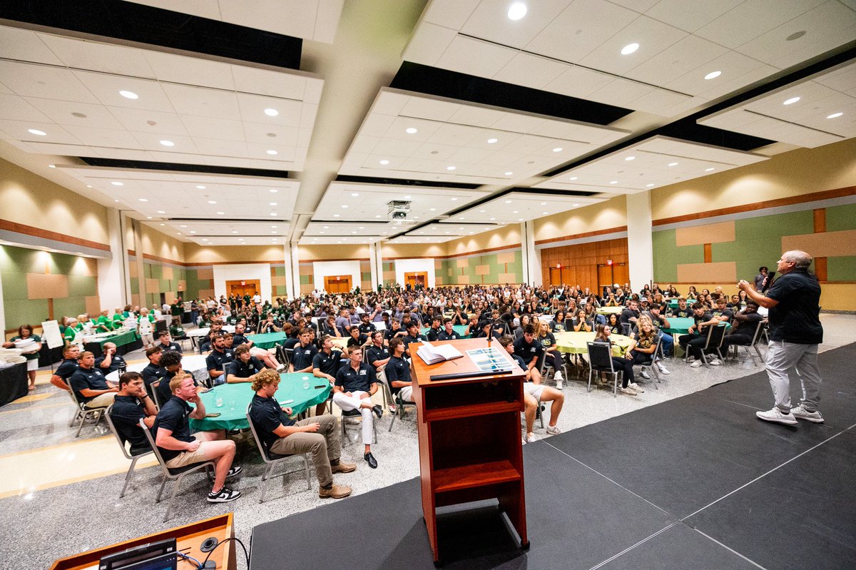 Great to have all of our Lions back in one spot again for our 2024 Salute The Lions! Huge thank you as always to our F.E.Lions for making this event special one with some great food! 

#LionUp