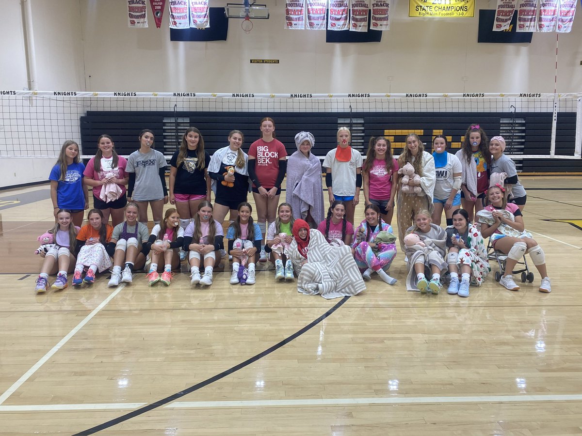 FMVolleyball tweet media