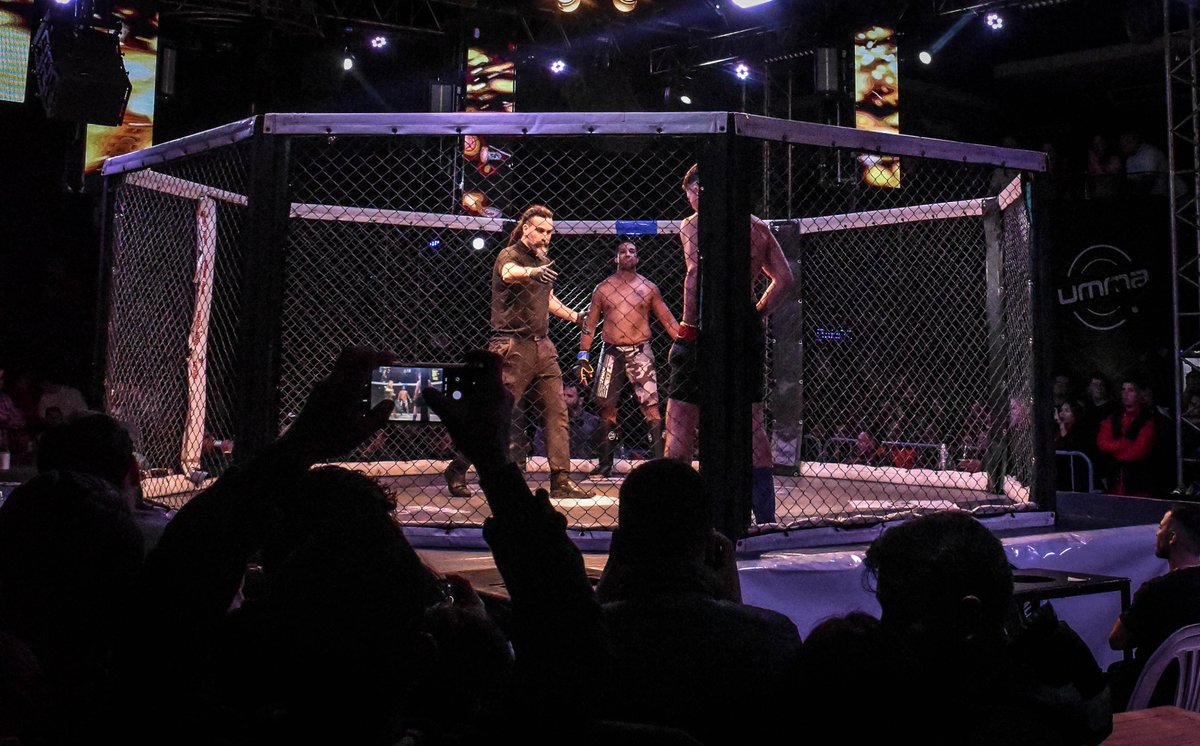 MenaSebastian's tweet photo. Algunas del finde. POSADAS FIGHT NIGHT II - ARTES MARCIALES MIXTAS-  Complejo UMMA
#AbsolutProduciones #HandToHand #Diseño #BrandingDeportivo #ContenidosVisuales #Posadas #MMA #ArtesMarcialesMixtas https://t.co/y7P7GdaE0n