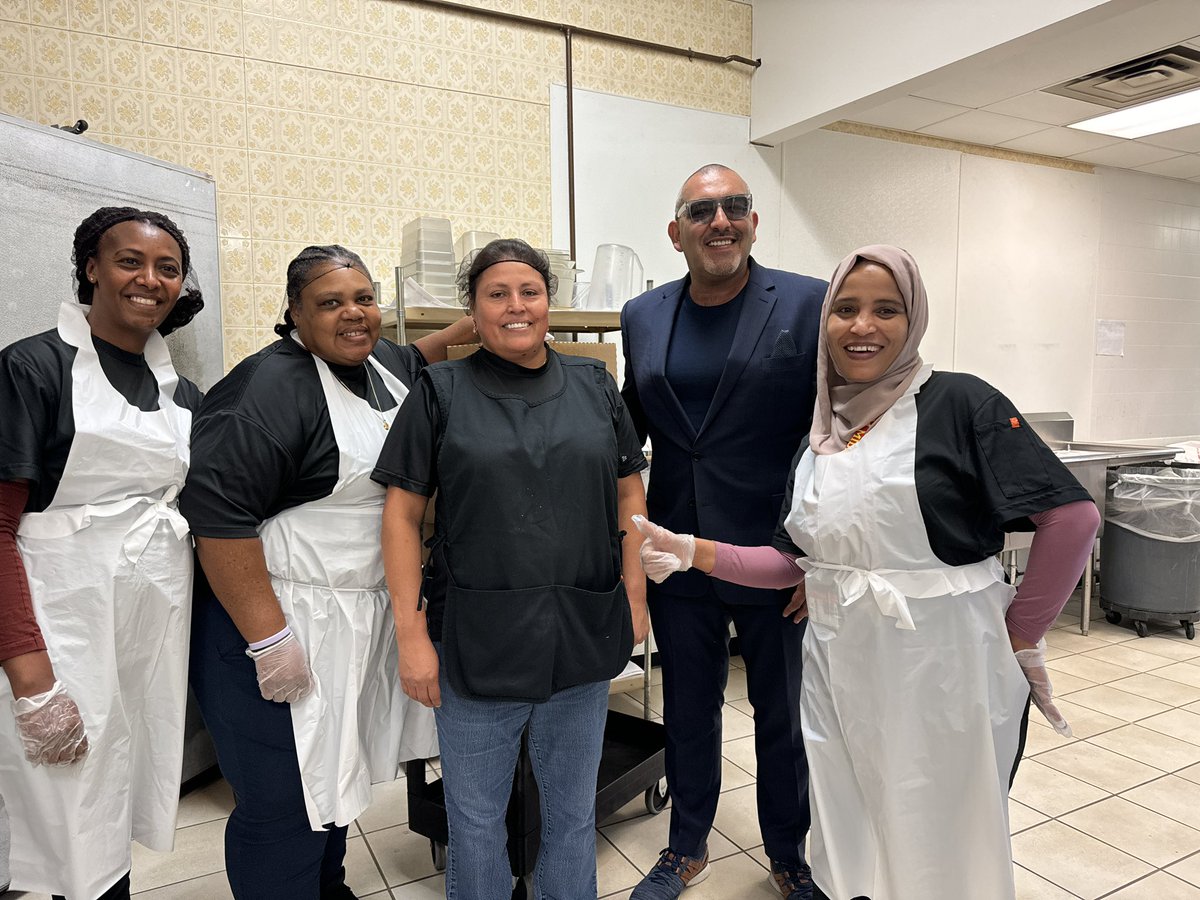 Dorothy Hamm Middle School tweet media