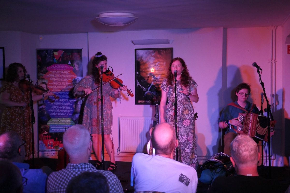 kwetterrob's tweet photo. Tuesday 6th August
@sidmouthfolk Cellar Bar with Rosie Hood Band and Cahalen Morrison https://t.co/g3eiJsMEcs