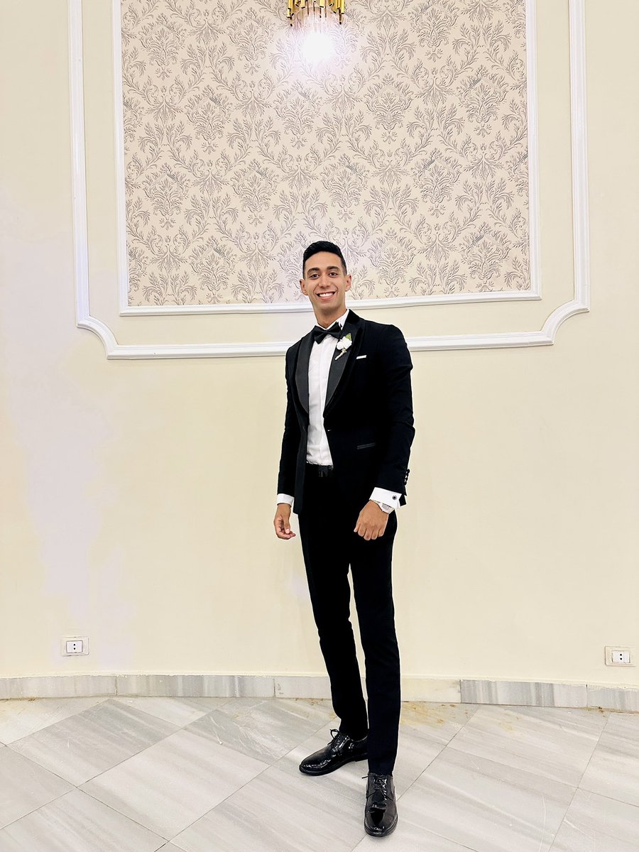 ahmedbaset100's tweet photo. 🖤👀 https://t.co/YvZfSr9XS8