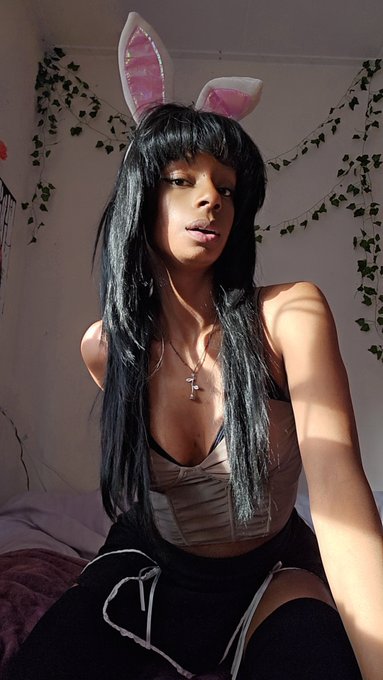 Goodmorning weak subs and lovely dommes   Who is going to be my lucky little victim today and pay for<a href="/tag/findom"class="tags"><span>#findom</span></a><a href="/tag/ebonygoddess"class="tags"><span>#ebonygoddess</span></a><a href="/tag/paypig"class="tags"><span>#paypig</span></a>