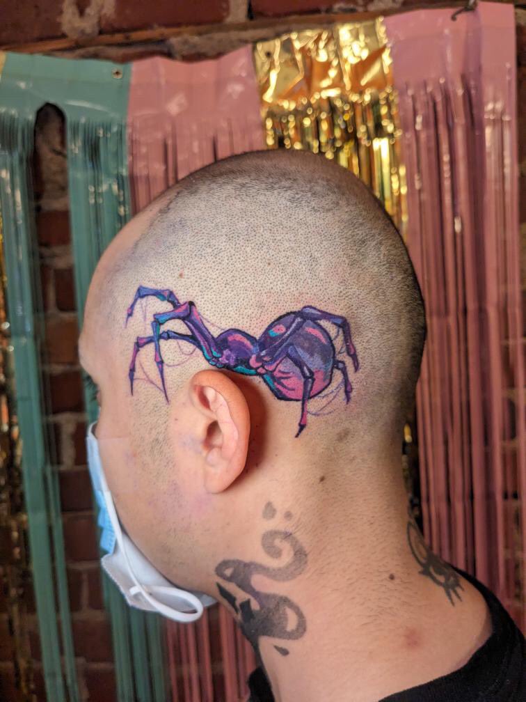 Myy cool ass spider head tattoo from my friend <a href="/Fruitcough/">🌧Joseph🌧</a> 😭😭💅🏼🙈🌟 hes Toronto/ Montreal based 🤭 you should get something from him