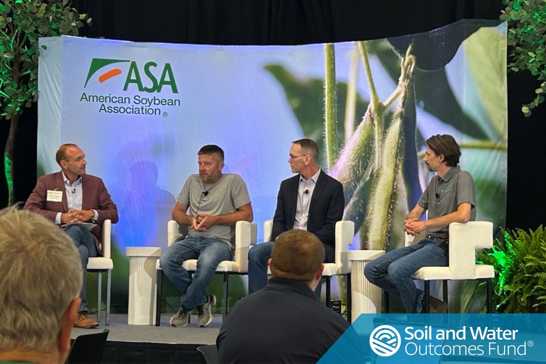 Awesome #SWOFSighting today at the <a href="/ASA_Soybeans/">American Soybean Association</a> Farmer Forum in Ankeny, IA. SWOF farmers, staff, &amp; reps from <a href="/PepsiCo/">PepsiCo</a> all participated in a panel discussion to help answer questions. 📣 Hurry! Enrollment areas are filling up fast! ➡️ theoutcomesfund.com #AgX #farm4profit