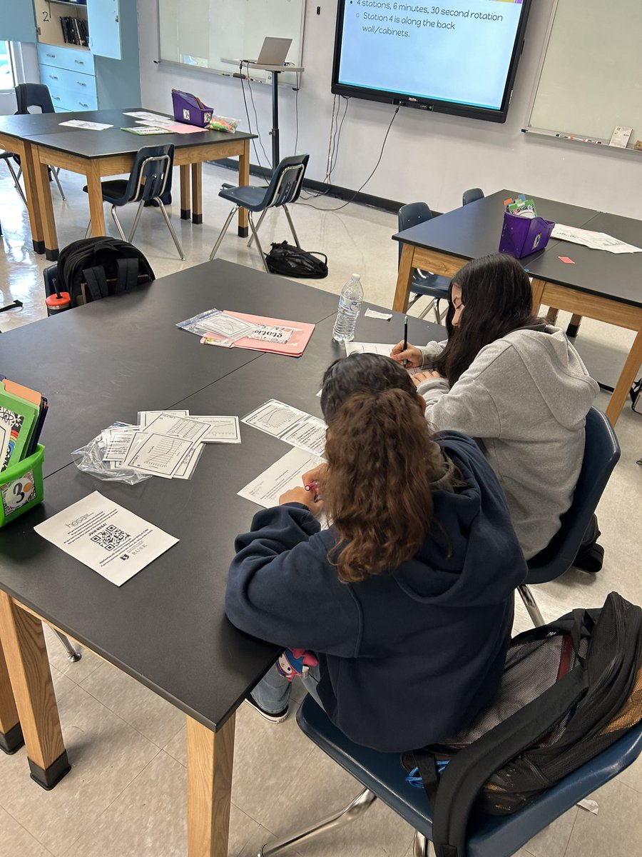 BCMbiotechRusk's tweet photo. Happy Monday! Our students spent the day doing hands-on activities in their science and social studies classes 🔬🗺️ Our teachers always keep things exciting in the classroom! https://t.co/mmLwtO6Hqh