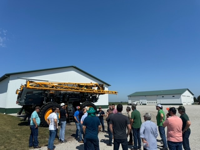 LongViewFarms's tweet image. Today LongView hosted a group of 25 ag-industry professionals from Brazil. Great conversations, insightful questions, and a fantastic exchange of ideas with our team! #LongViewFarms #Agriculture