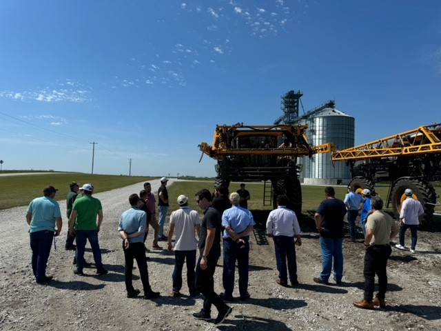 Today LongView hosted a group of 25 ag-industry professionals from Brazil. Great conversations, insightful questions, and a fantastic exchange of ideas with our team! #LongViewFarms #Agriculture