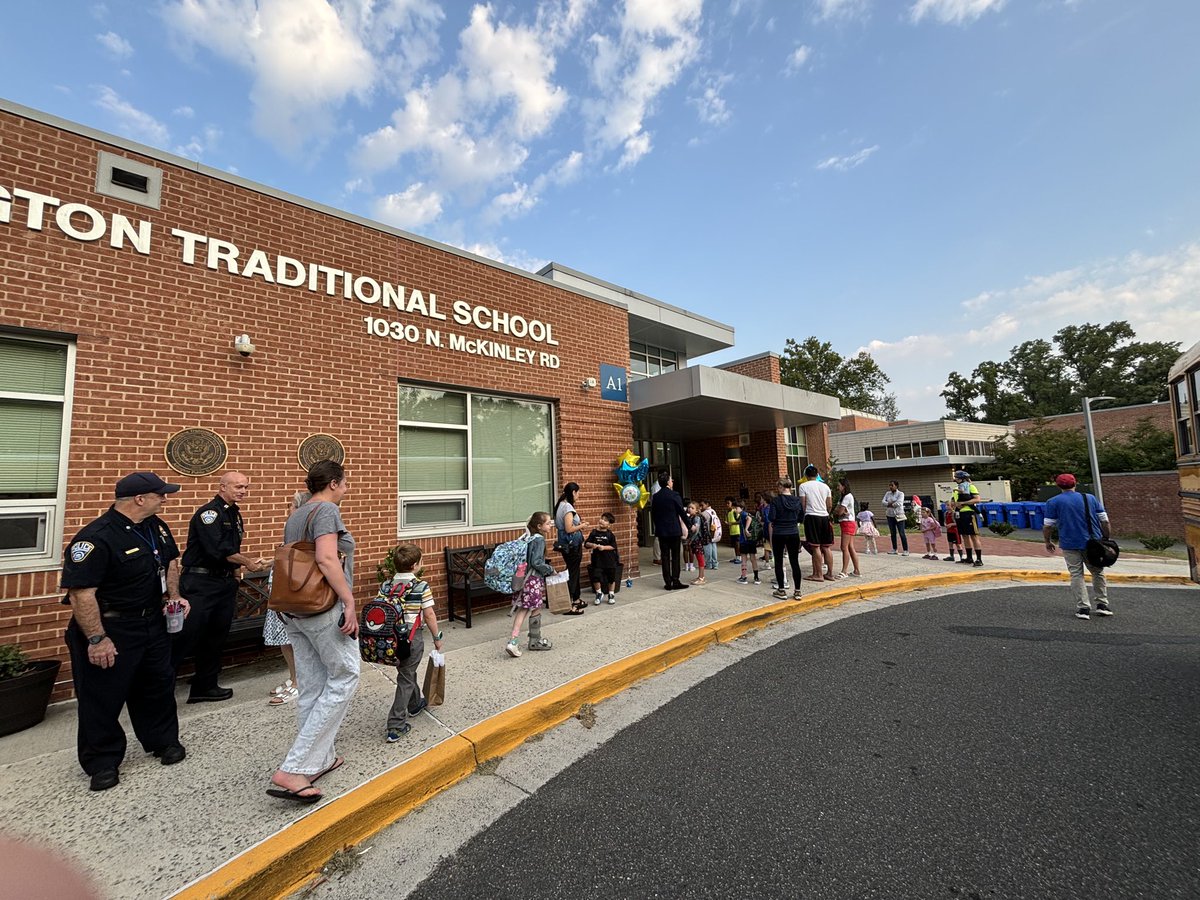 Inga Schoenbrun (she/her) (@ats_ap_inga) on Twitter photo ATS Stars were BLOOMING today! Fantastic first day back! <a href="/ATSPrincipal/">Sam Podbelski</a> <a href="/tkercounselor/">ATS School Counselor</a> <a href="/APS_ATS/">Arlington Traditional School (ATS)</a> ATS Stars were BLOOMING today! Fantastic first day back! <a href="/ATSPrincipal/">Sam Podbelski</a> <a href="/tkercounselor/">ATS School Counselor</a> <a href="/APS_ATS/">Arlington Traditional School (ATS)</a>