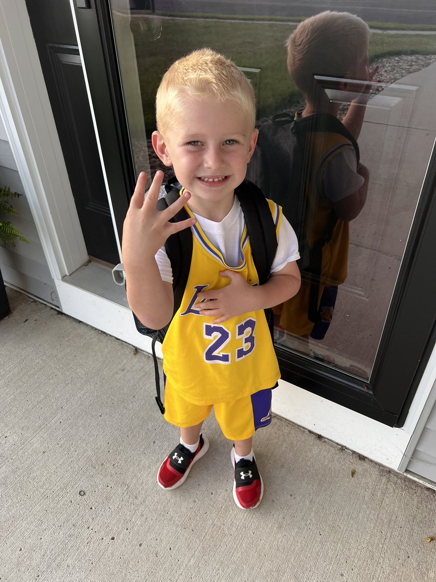 1st day of 4’s preschool for Crew! Have a great year, buddy!