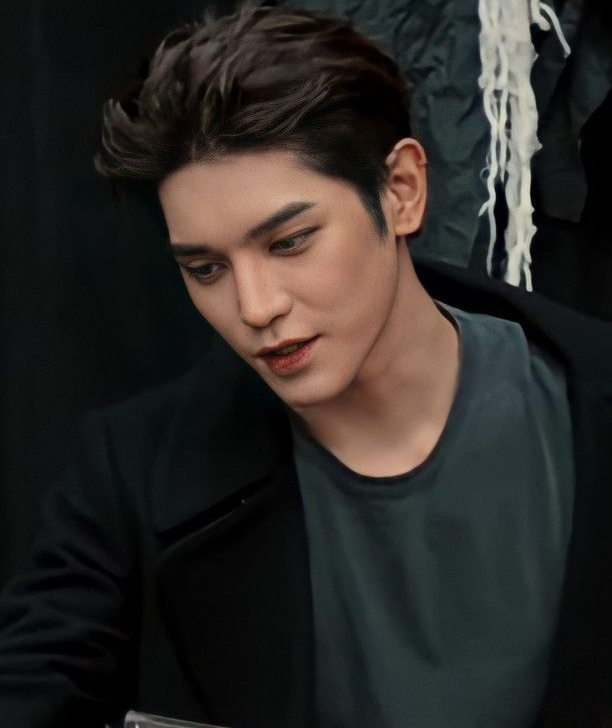 taeeeyongg's tweet photo. this look https://t.co/bBohOL7BI5