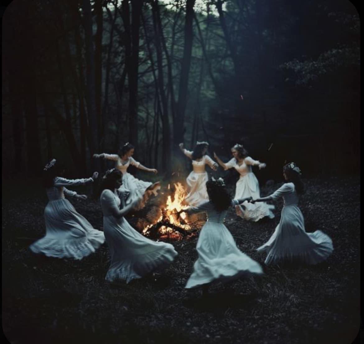 Need a girls night or whatever we’re calling it 💅✨🌙🕯️