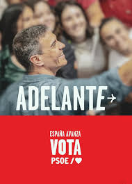 ElTriana3's tweet photo. Lo que verá Vitor Roque cuando abra su taquilla (Le han dado la de Borja Iglesias) https://t.co/578xYGytwy