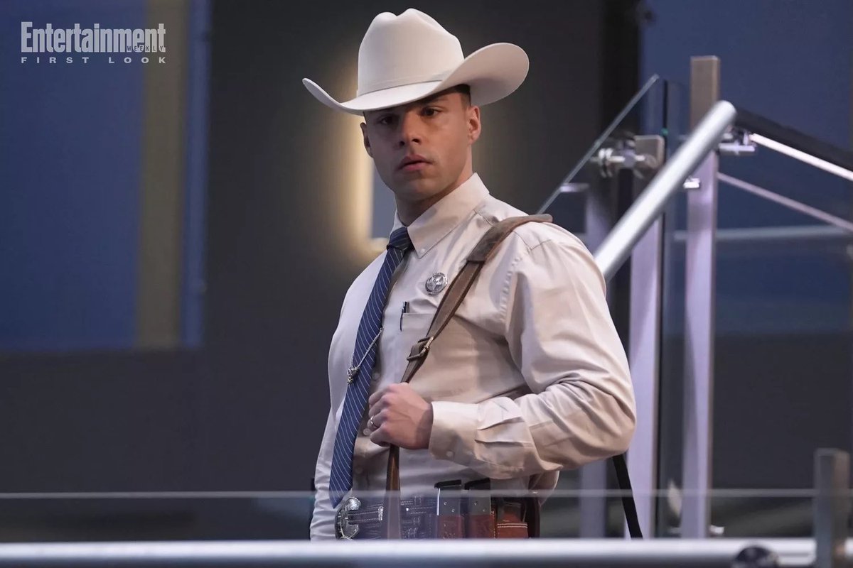 thinkrcarlos's tweet photo. new look at texas ranger carlos! https://t.co/svaEhjQ6t8