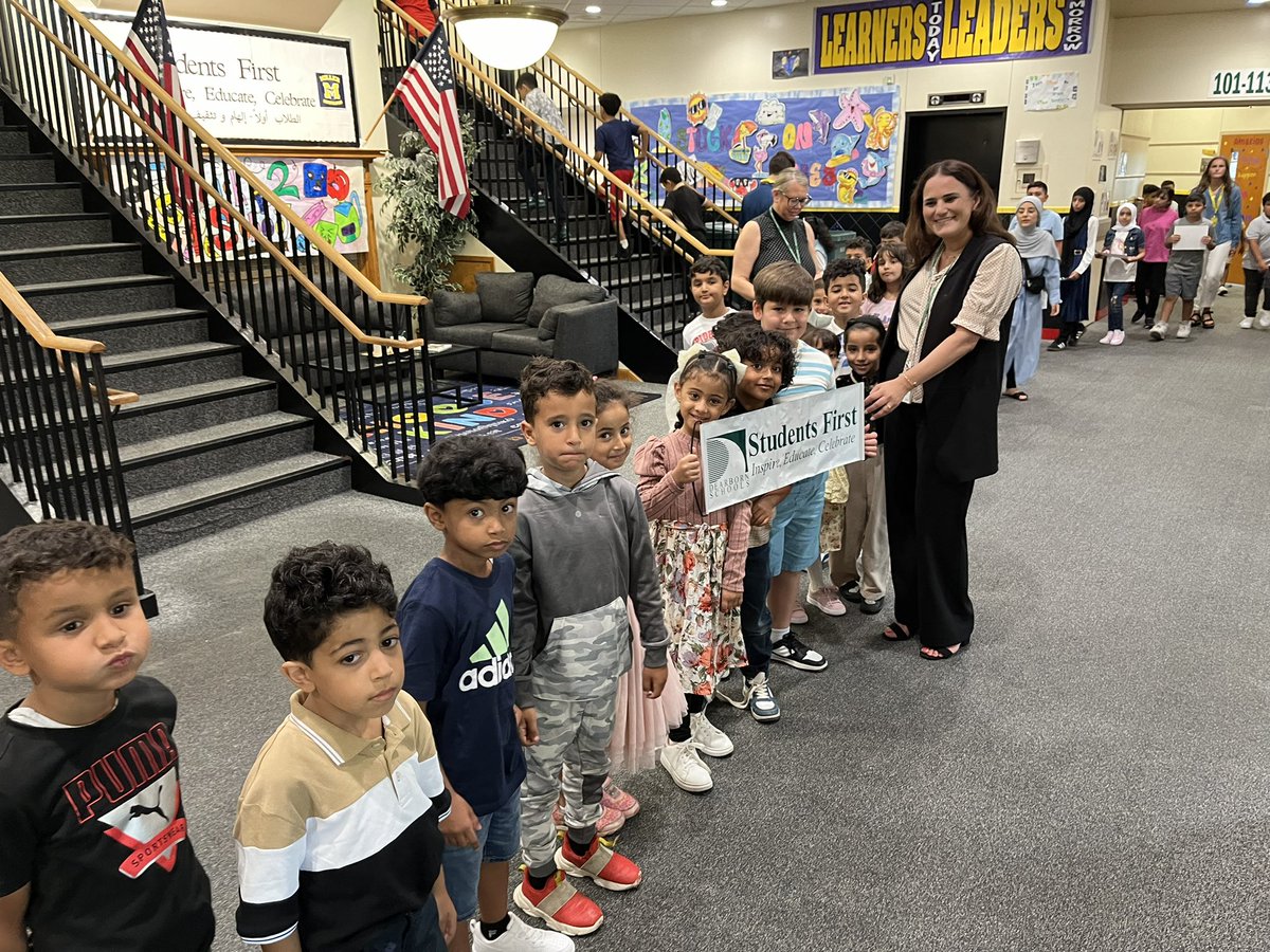 DrMaleyko's tweet photo. #dbnstudentsfirst We had a very successful first day. I plan to visit all schools over the next 2 weeks. Today’s visits included McDonald, Becker, Lowrey, Miller, Henry Ford and Geer Park. https://t.co/FDPNhPAVtv