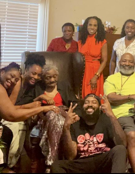 RossIsClutch's tweet image. I just lost my grandma a few minutes ago. I got to see her one more time but man this hurt soo much. She was my last living grandparent. I love you Claudia Ross always and forever