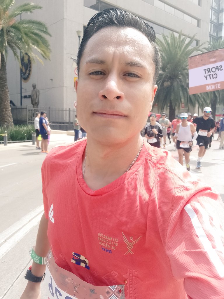 3hibar's tweet photo. El dolor es temporal, el orgullo es para siempre!!🏃🏻⬅️💨#MedalMonday del Maratón de la Ciudad de México @Telcel 2024!🏅🏆 #MaratónCDMXTelcel #42kCDMX
@MaratonCDMX 
Gran experiencia, me gustó la ruta, el apoyo de aliento lo mejor, gracias!! Si quiero, si puedo, si llego!! 🙏🏻🏃🏻💙 https://t.co/wjoOY686e4
